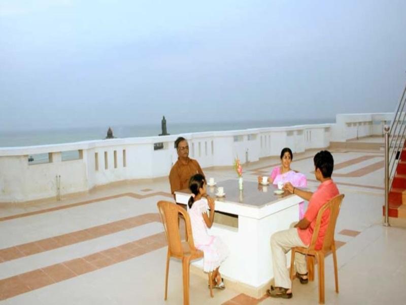 Hotel Sun World Канякумари Екстериор снимка