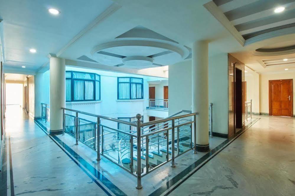 Hotel Sun World Канякумари Екстериор снимка